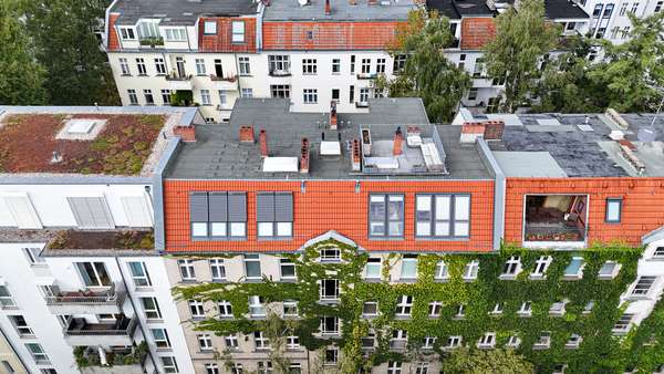 Dachgeschou00df-Wohnung mit Dachterrasse