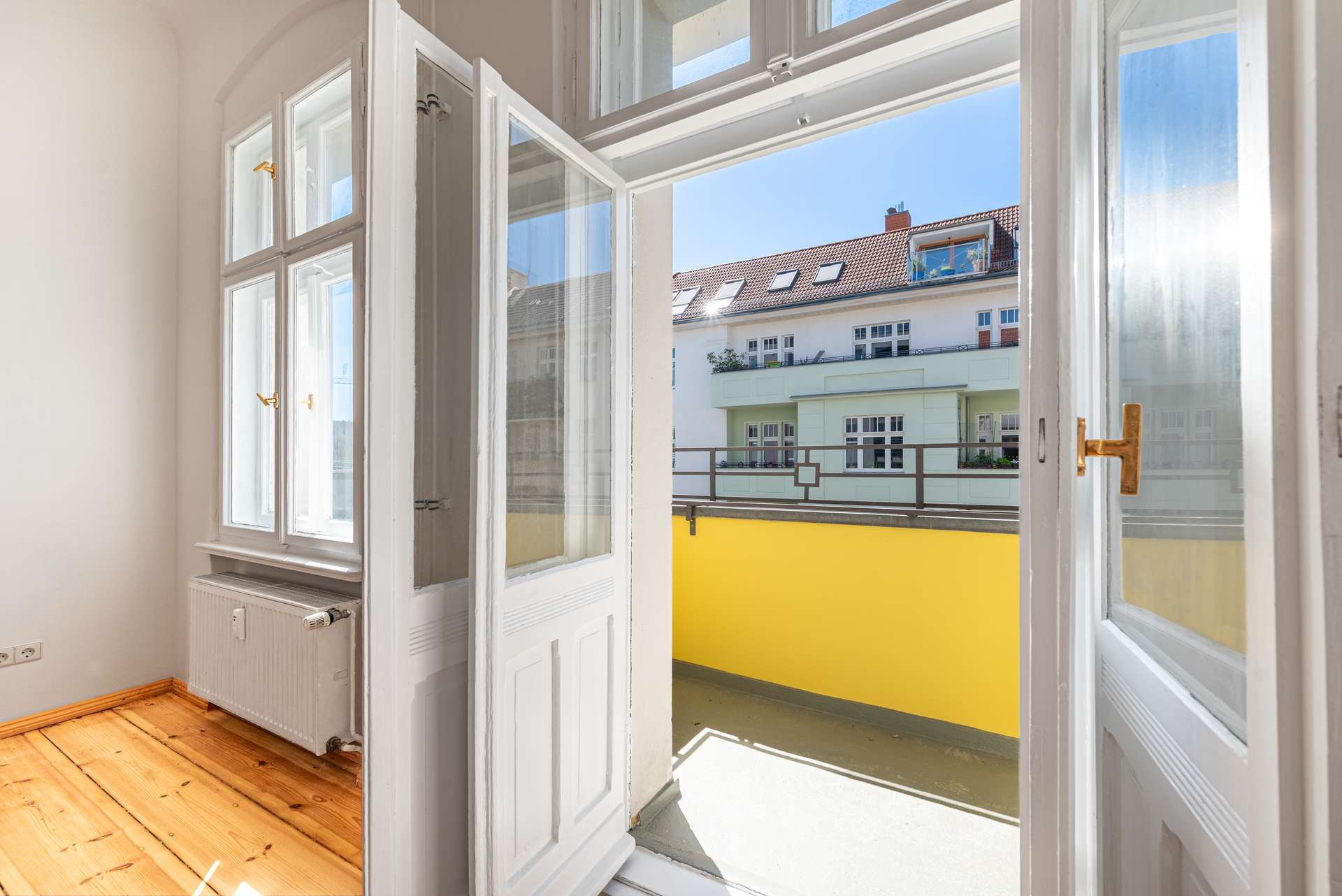 Zugang Balkon