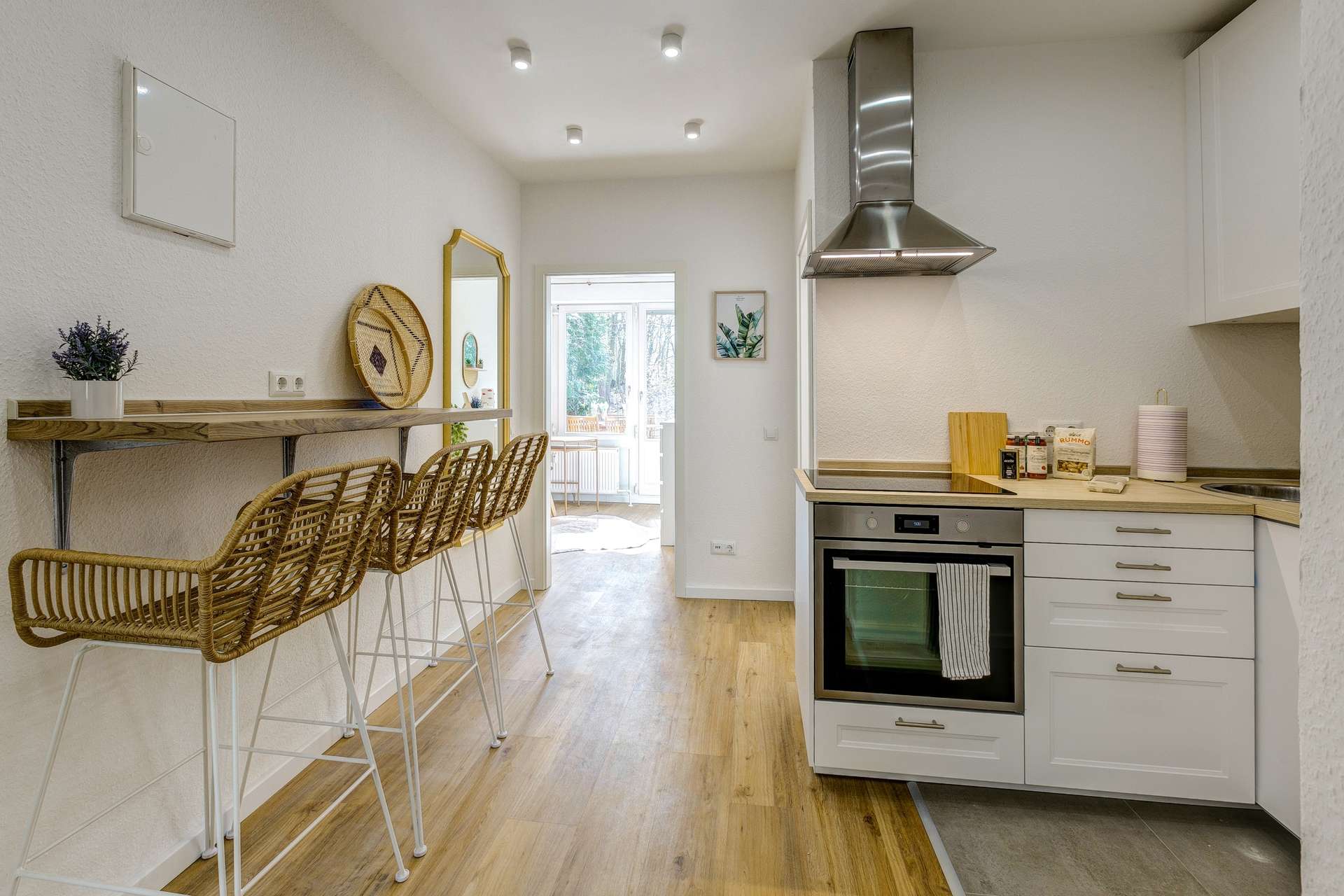 Ku00fcche mit Tresen