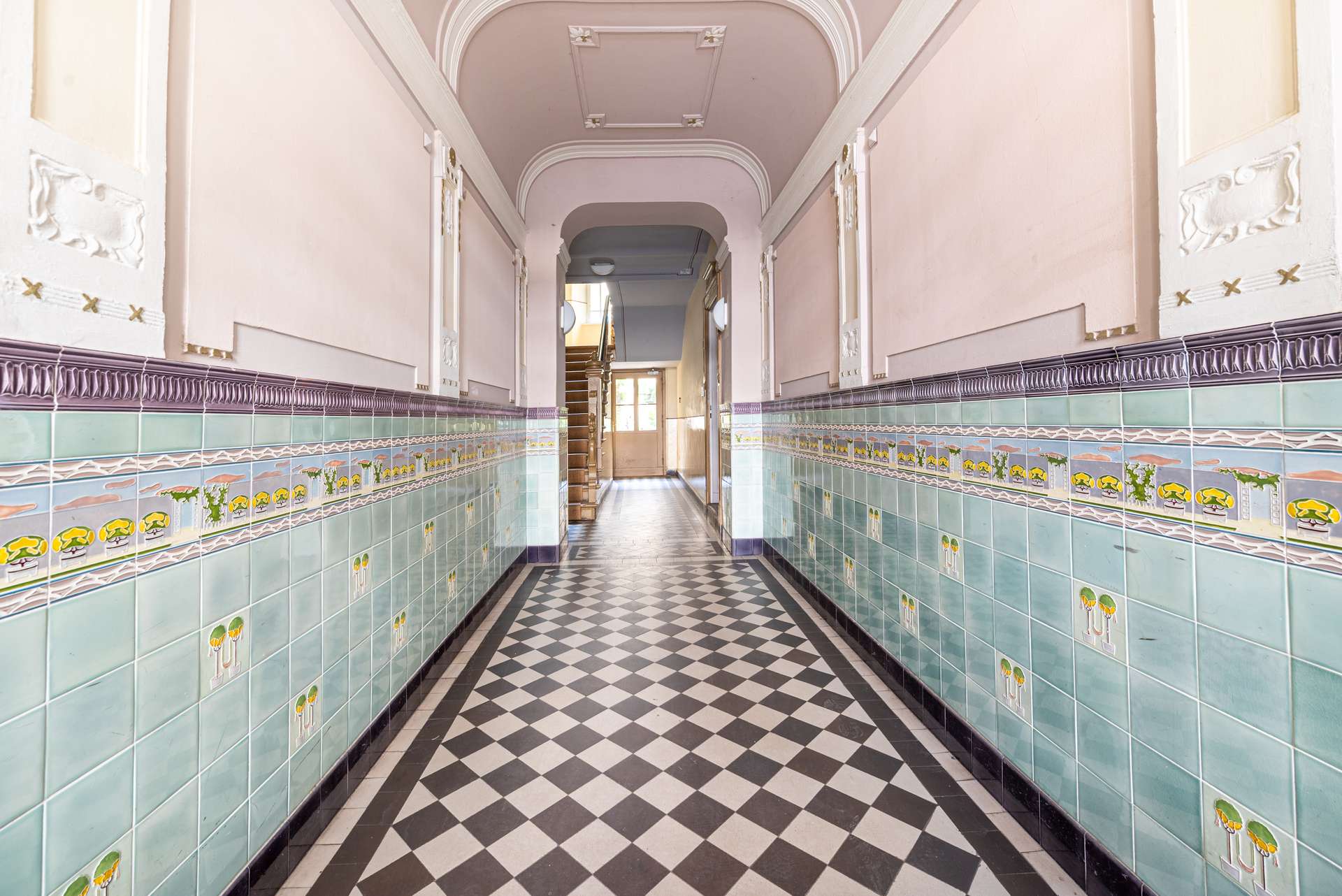 Beeindruckender Hauseingang