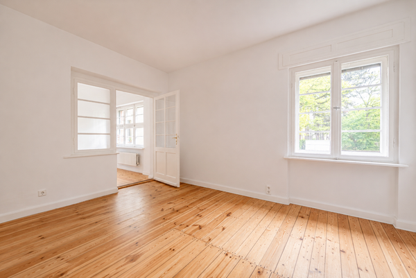 Helles Wohnzimmer