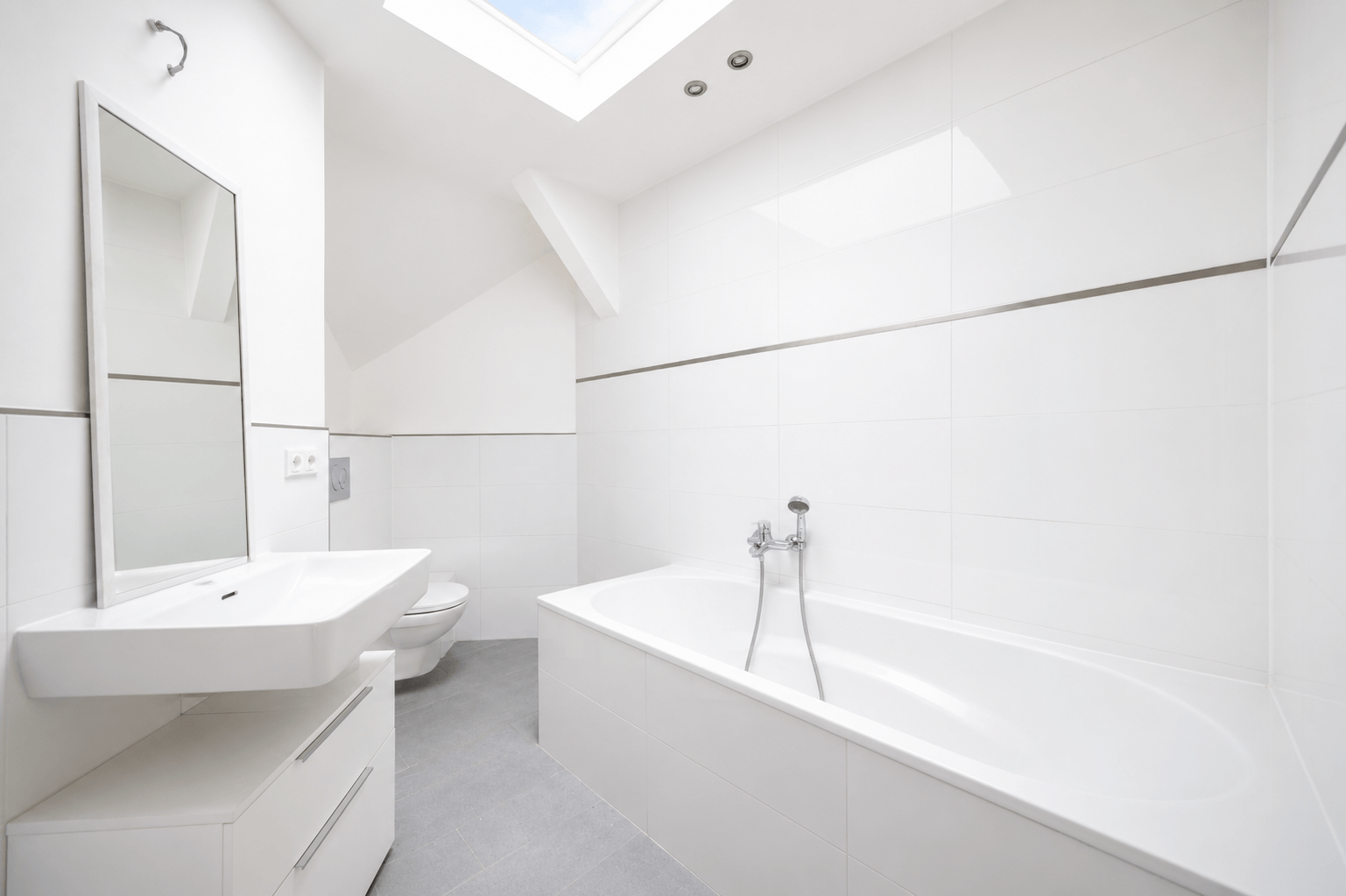 Badezimmer mit Schlafzimmerzugnag
