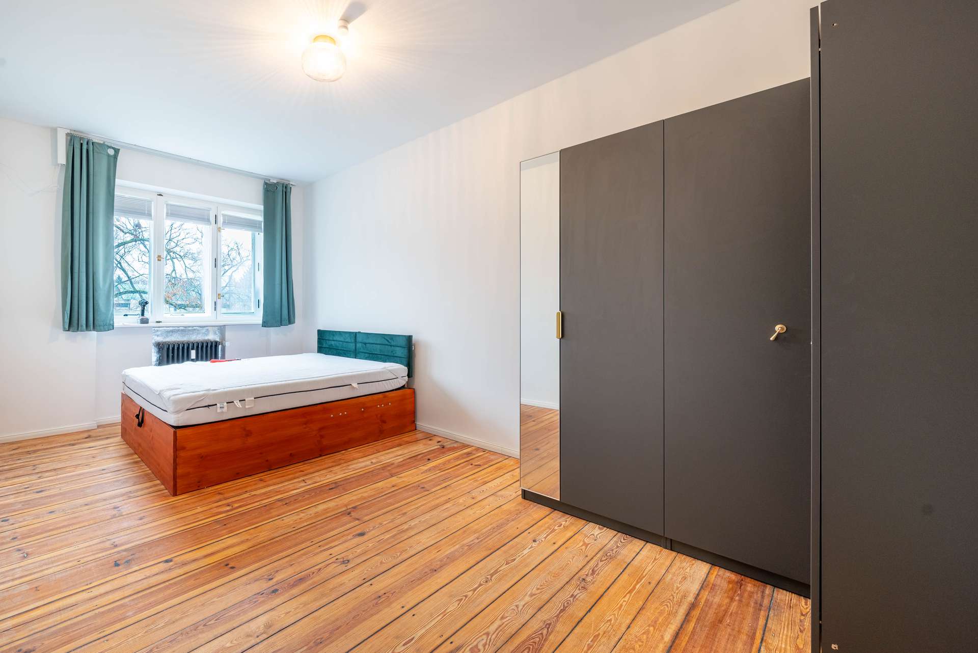 1. Schlafzimmer