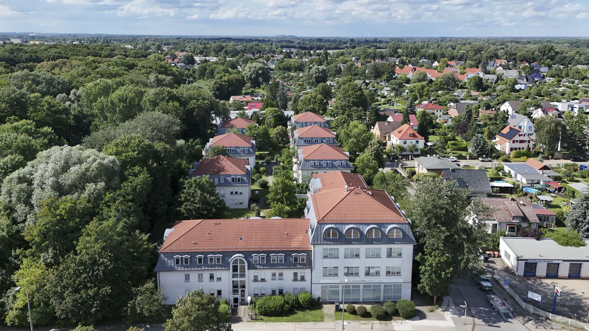 Besondere Wohnanlage mit 6 Stadtvillen & 1 Mehrfamilienhaus