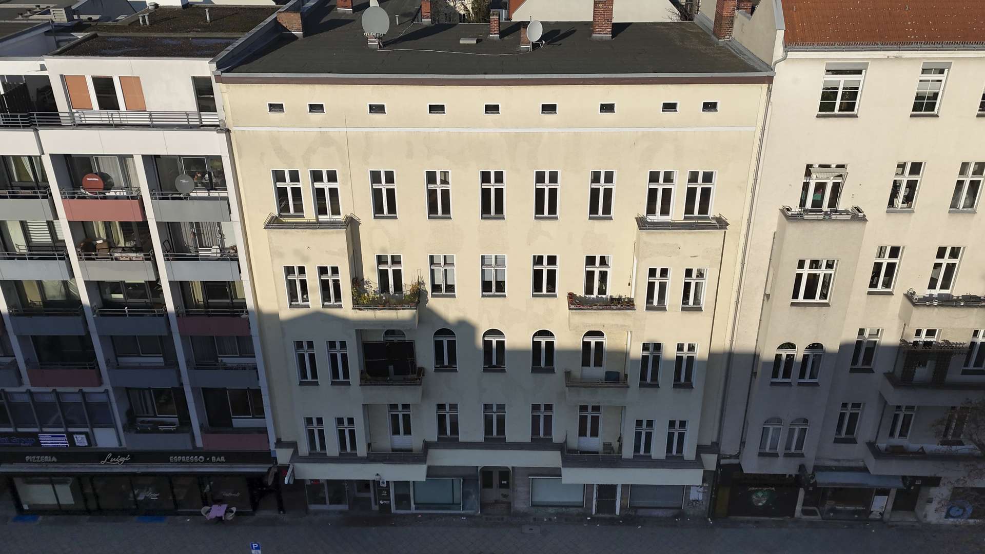 Frontansicht Mehrfamilienhaus