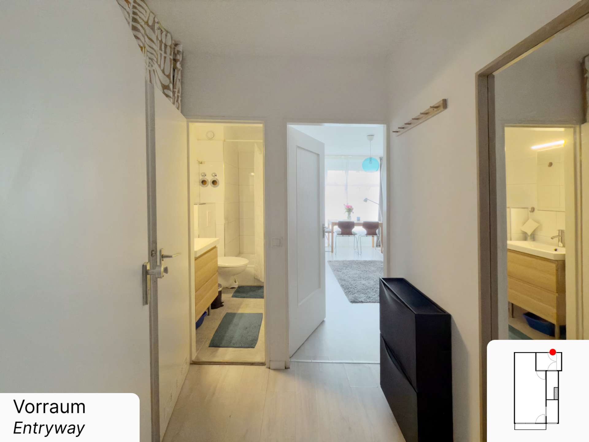 Badezimmer & Wohnbereich