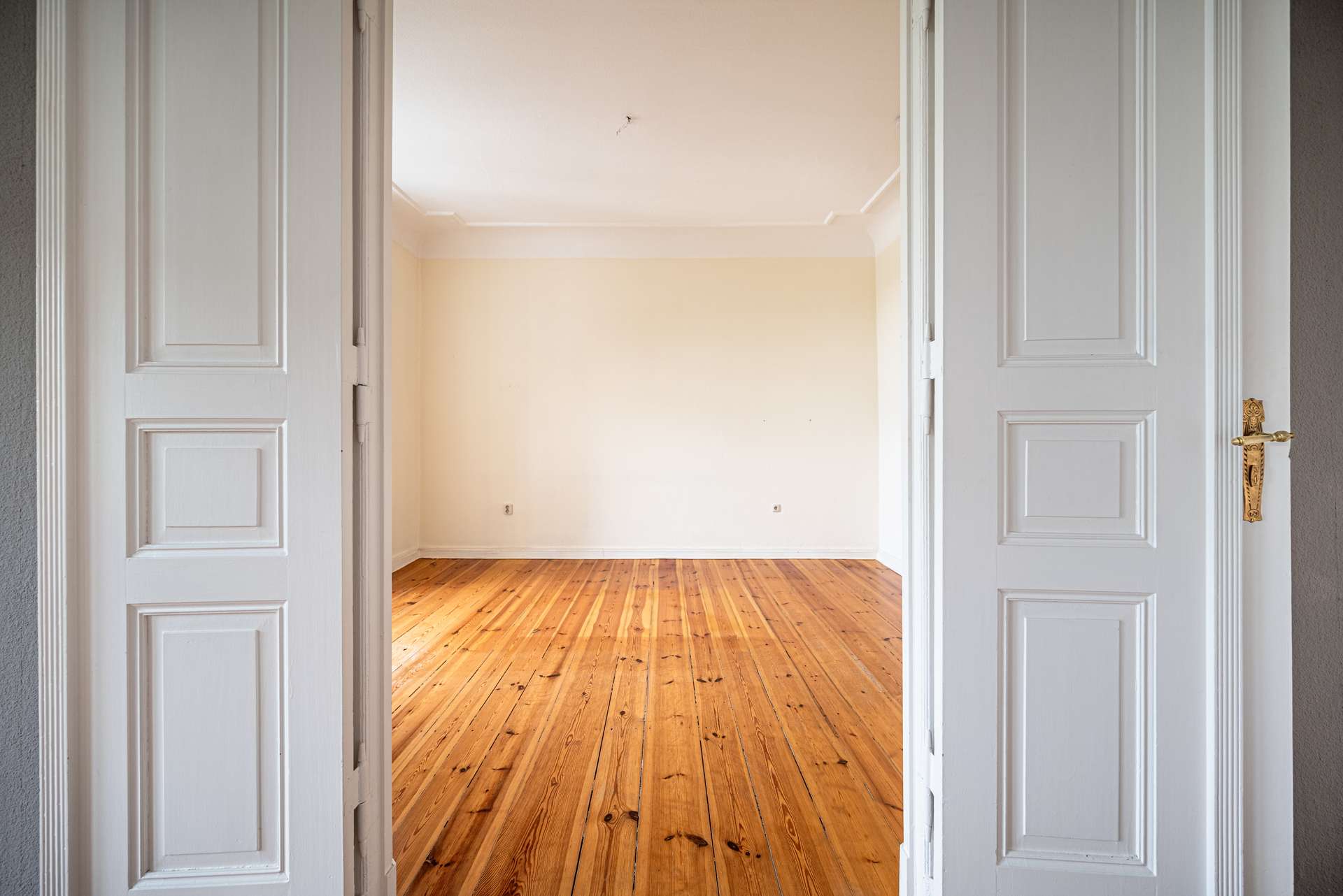 Originale Altbau-Flu00fcgeltu00fcren