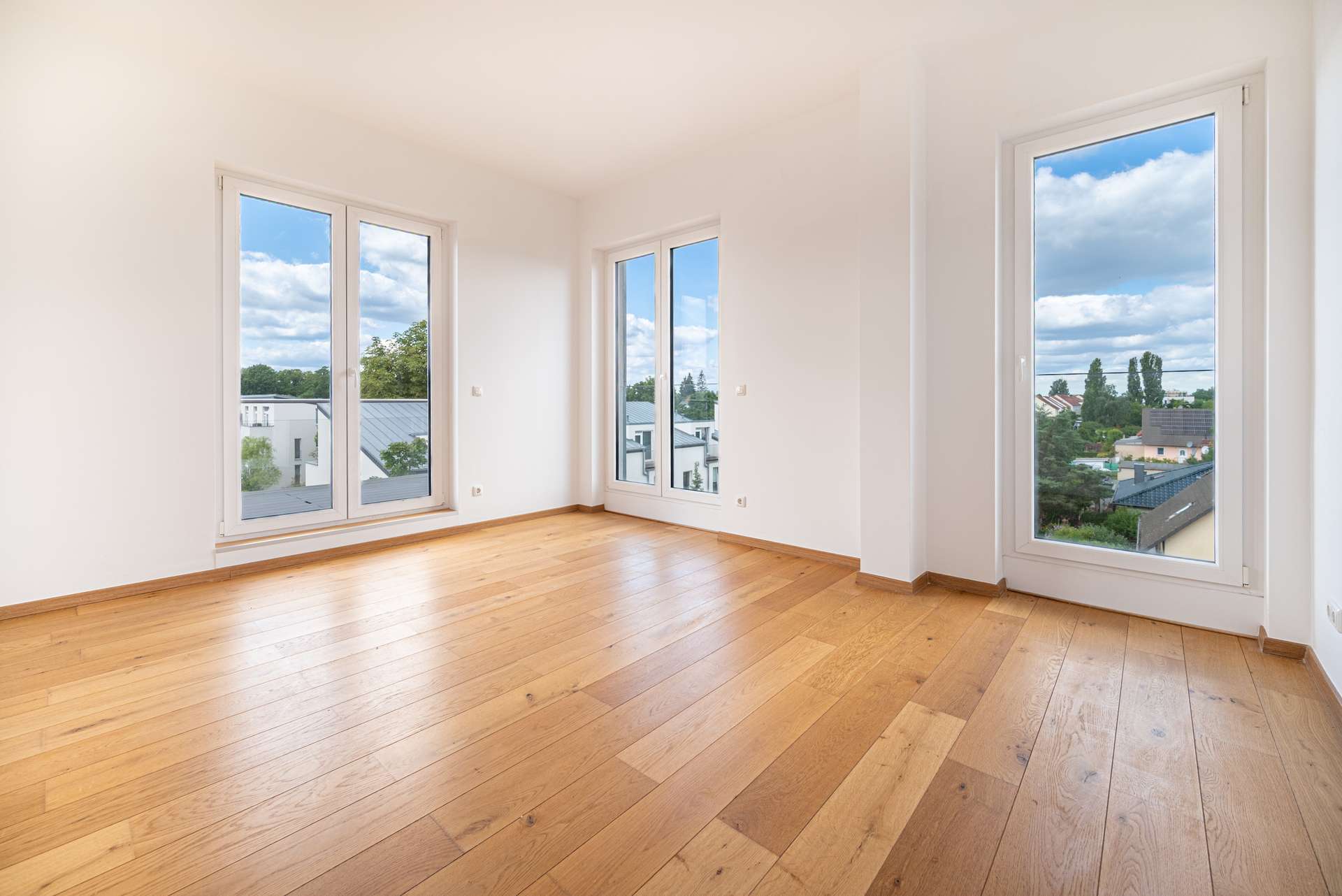 Schlafzimmer 2 mit Terrassenzugang