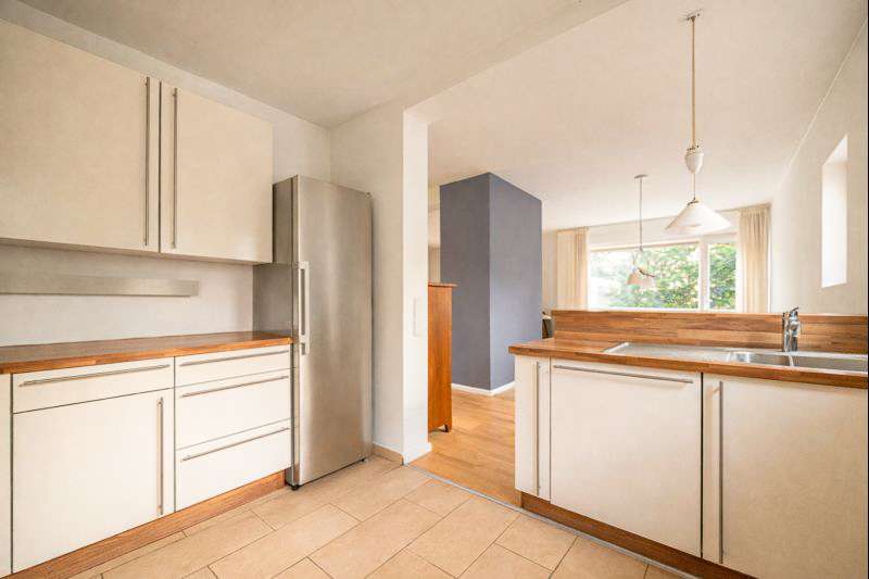 Ku00fcche mit Tresen