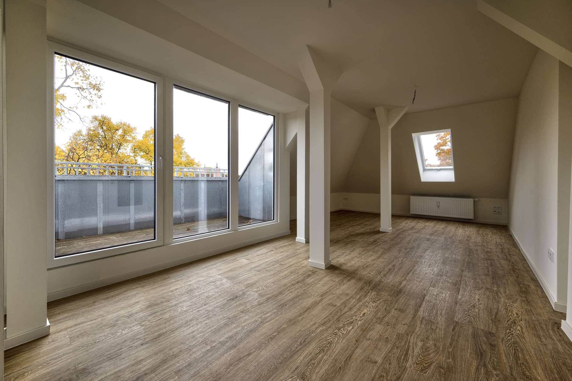 Wohnzimmer mit Dachterrasse