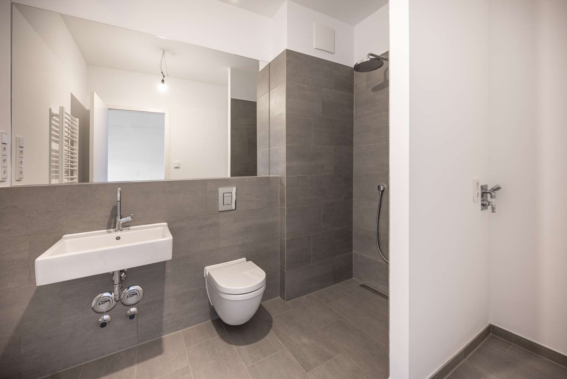 hochwertiges Badezimmer