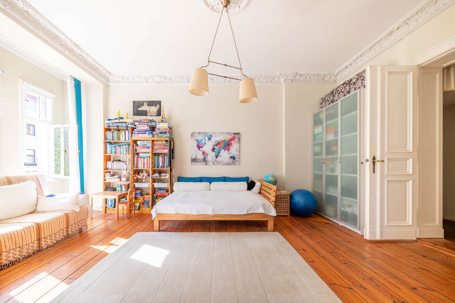 Schlafzimmer 2