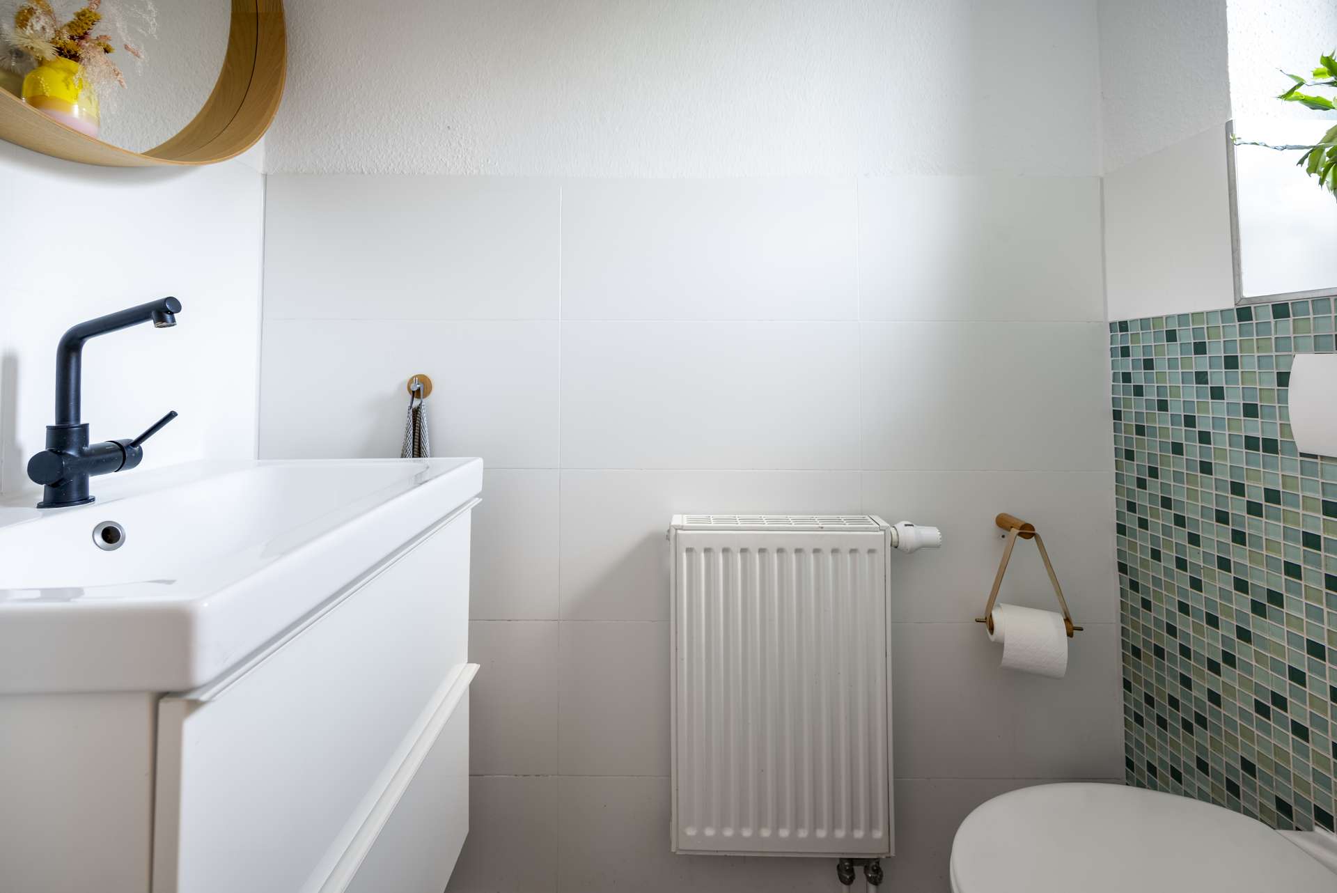 Gu00e4ste-WC am Hauseingang