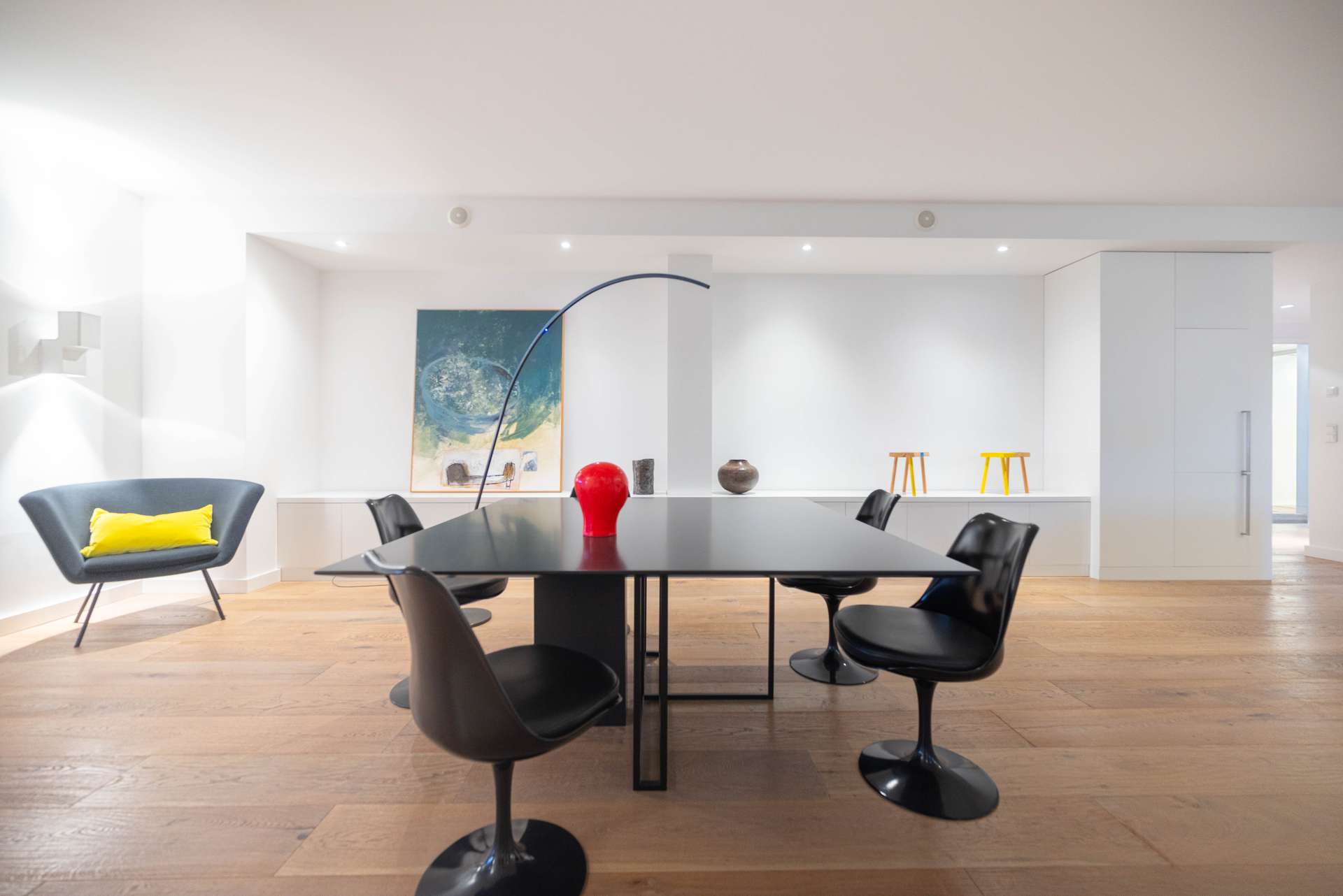 Esstisch mit Galerie