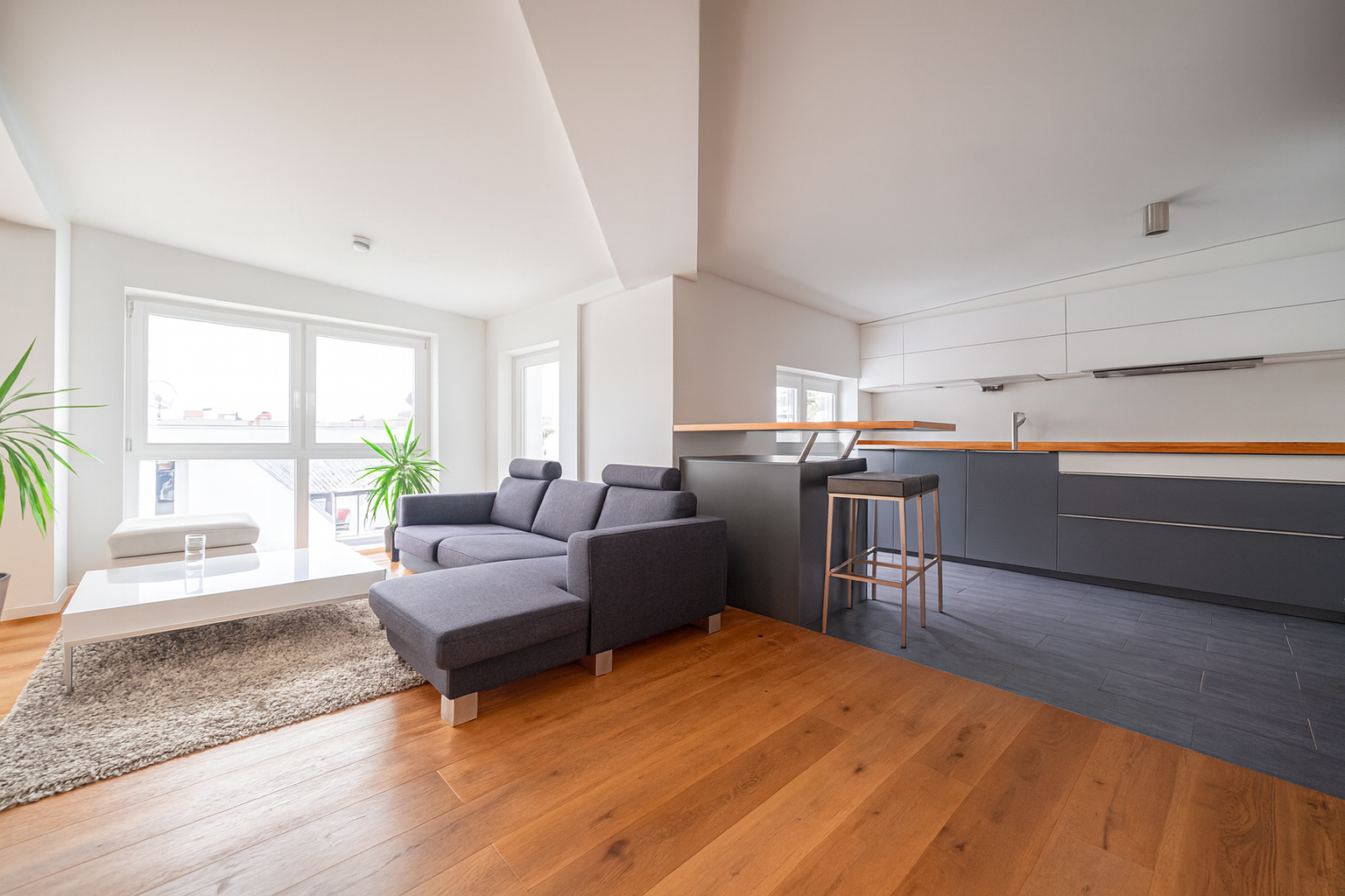 Offene Wohnku00fcche mit Tresen