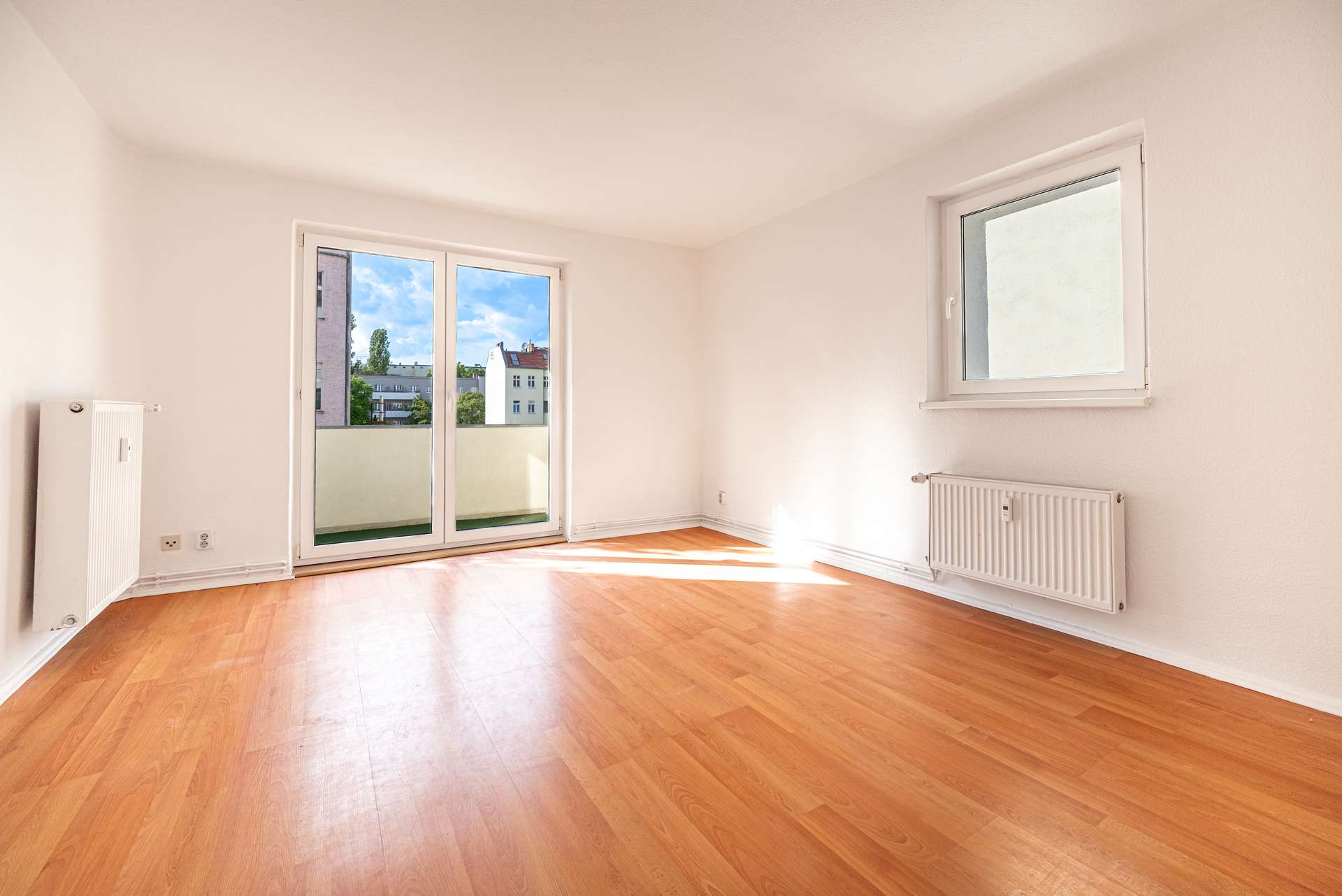 Wohnzimmer / Schlafzimmer 1