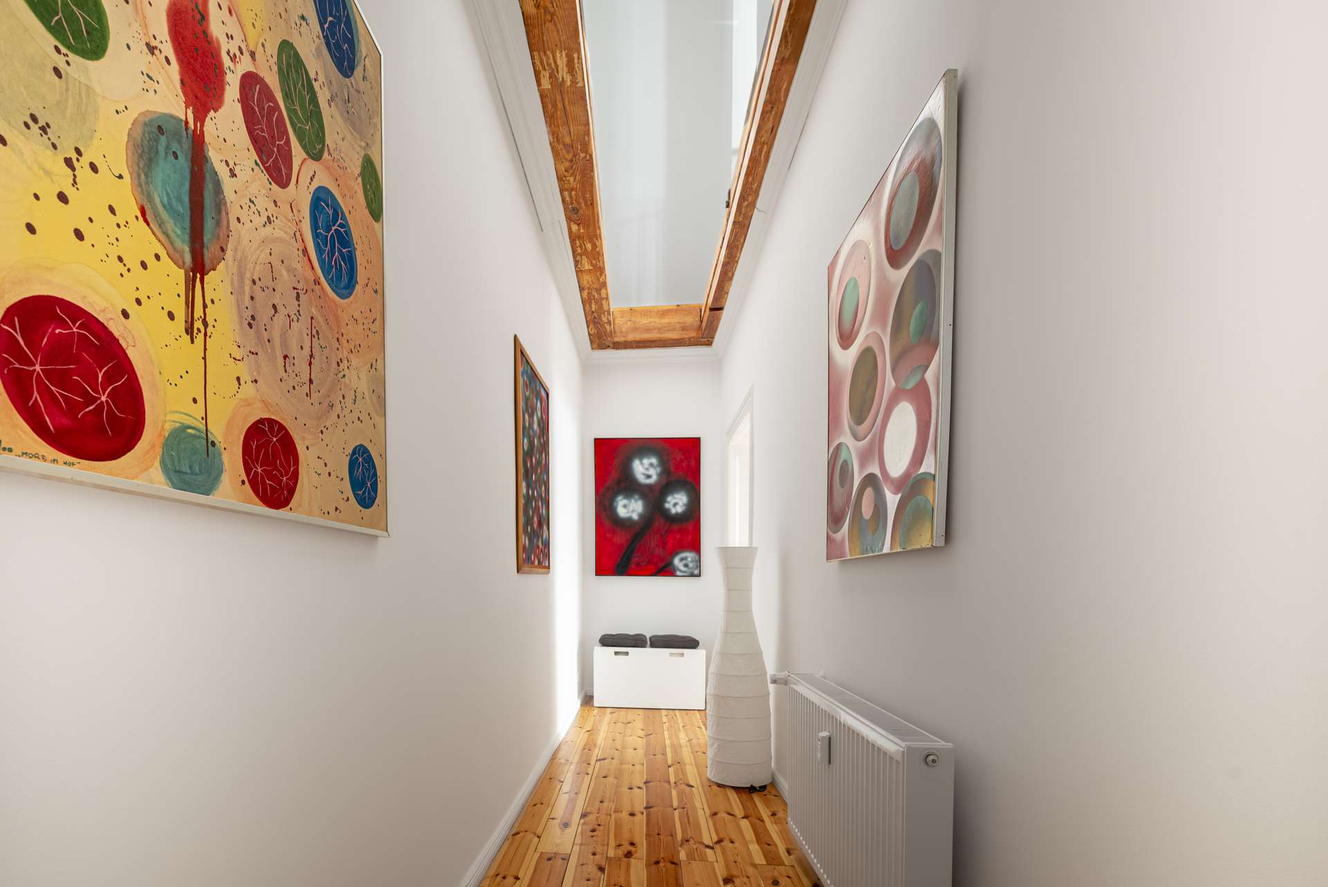 Beeindruckende Galerie mit knapp 6m Deckenhu00f6he