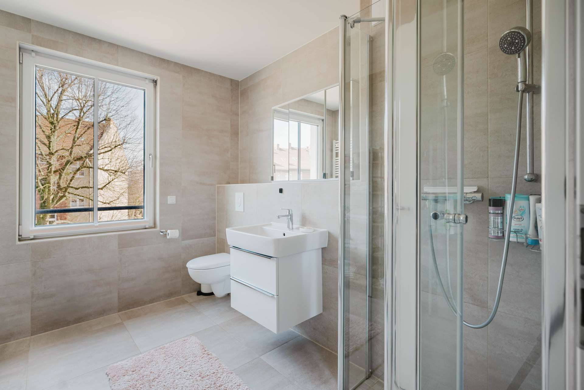 Tageslicht-Badezimmer