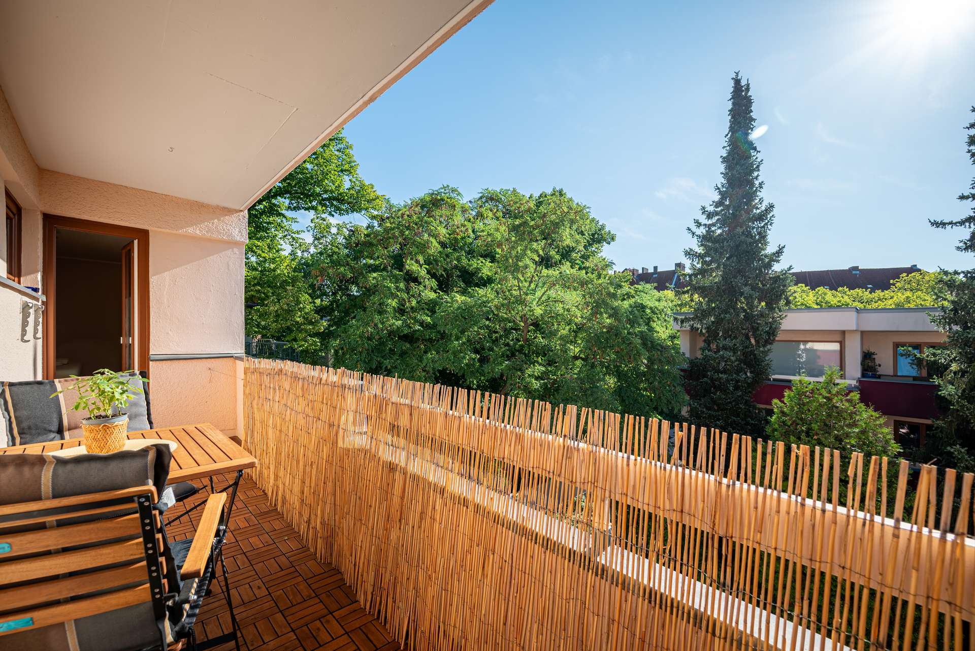 Ost-Balkon mit Weitblick