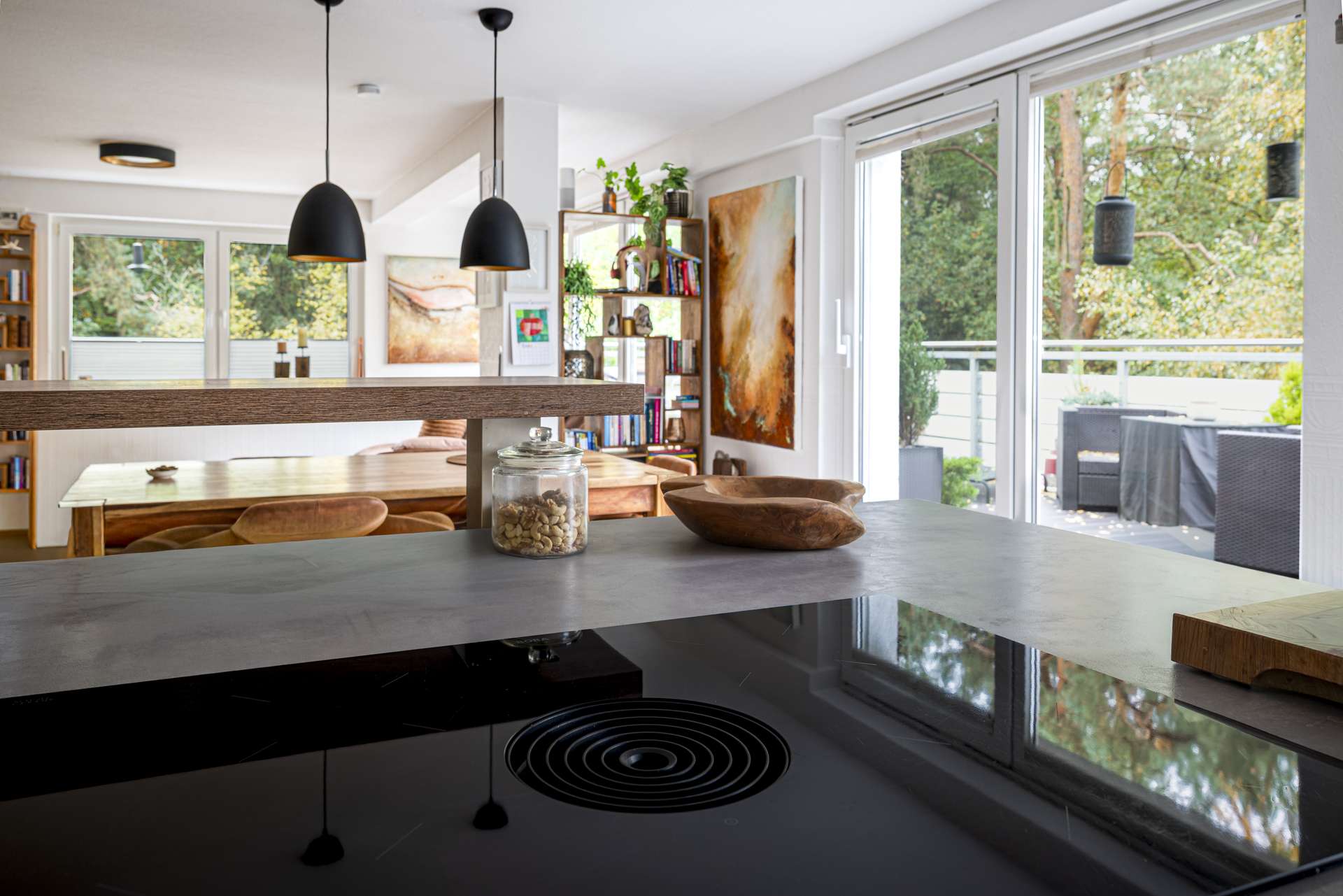 Bora-Induktionsfeld mit integriertem Dunstabzug