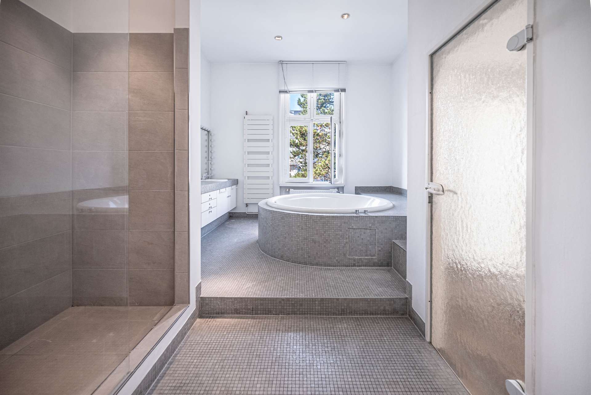 Master-Badezimmer