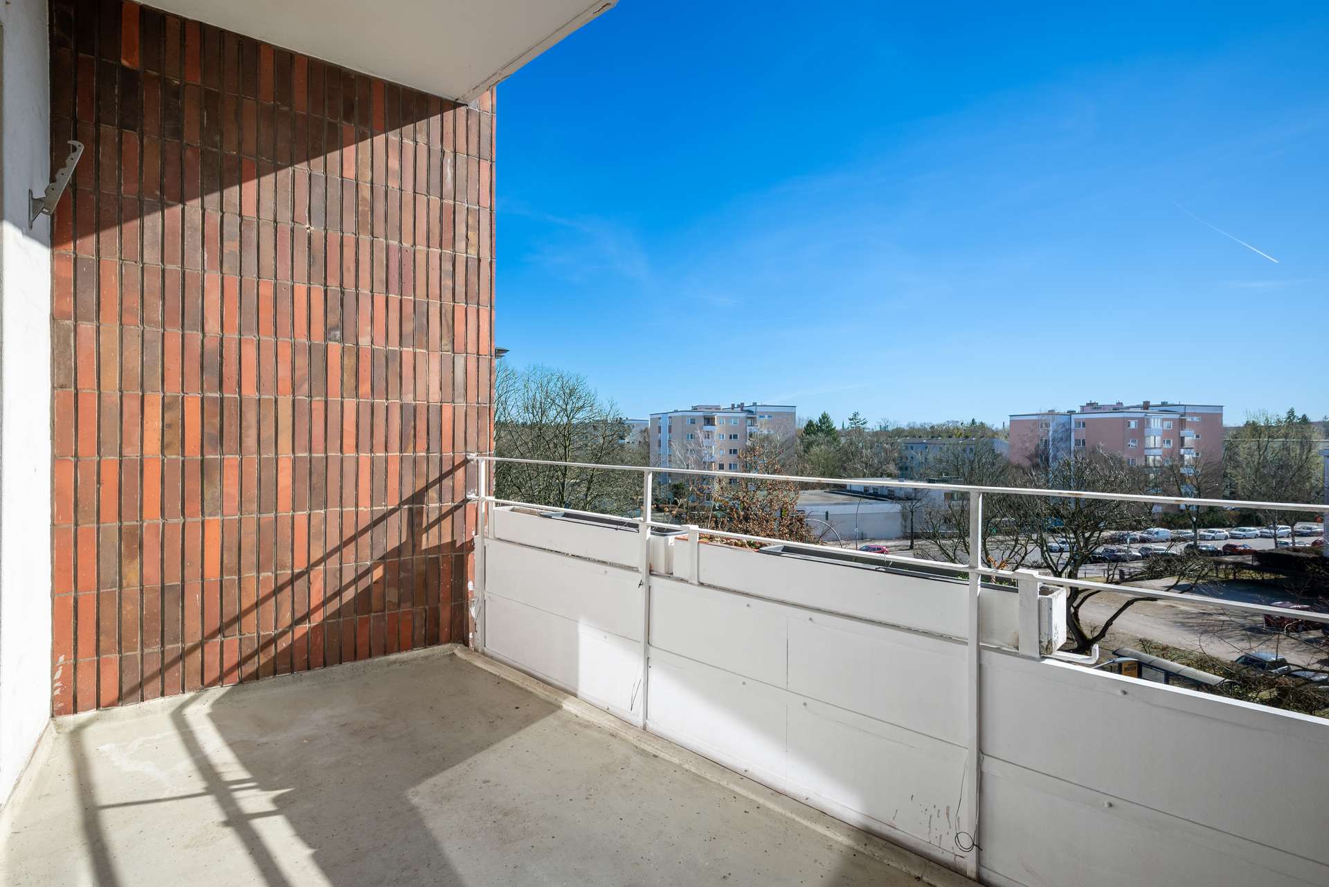 Grou00dfer Balkon