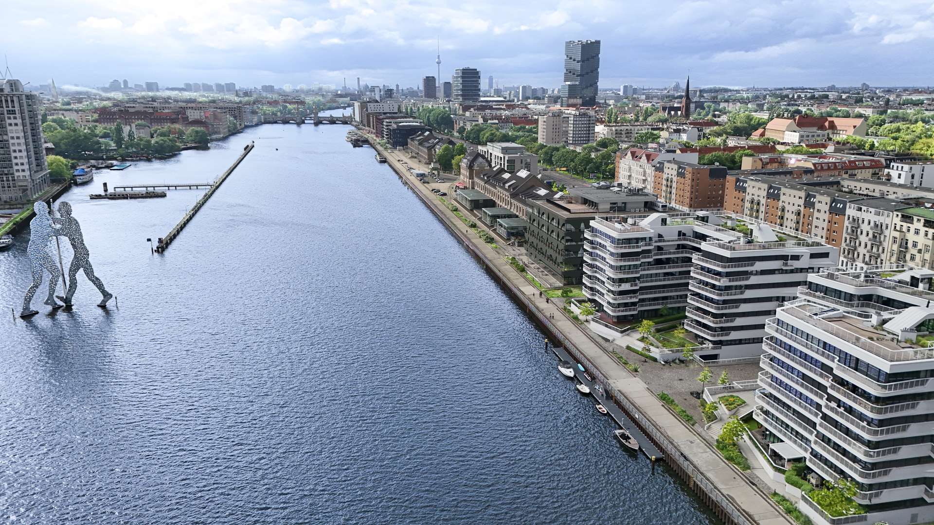 Idyllisch am Wasser und doch so nah zum pulsierenden Stadtleben