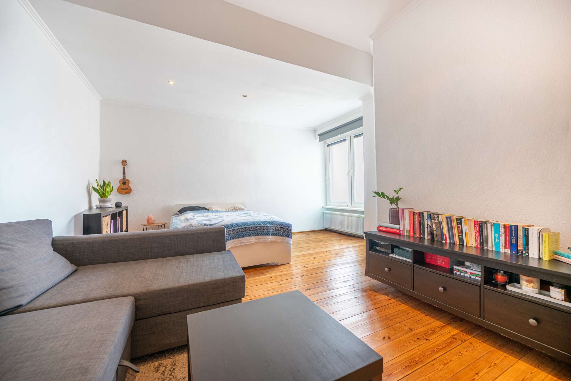 Schlafzimmer 2