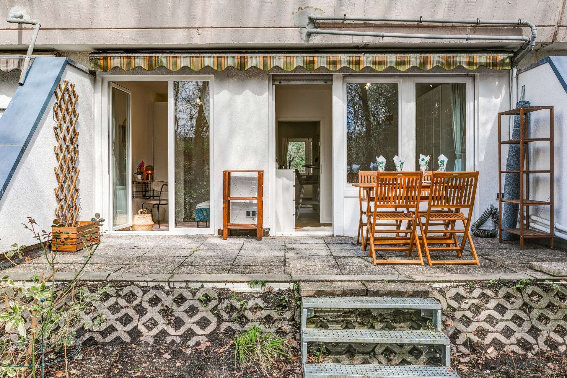 Grou00dfe Sonnen-Terasse