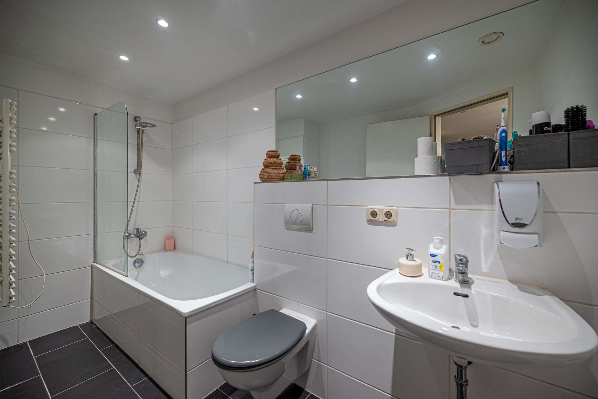 Badezimmer (Wohnung Nr. 2)