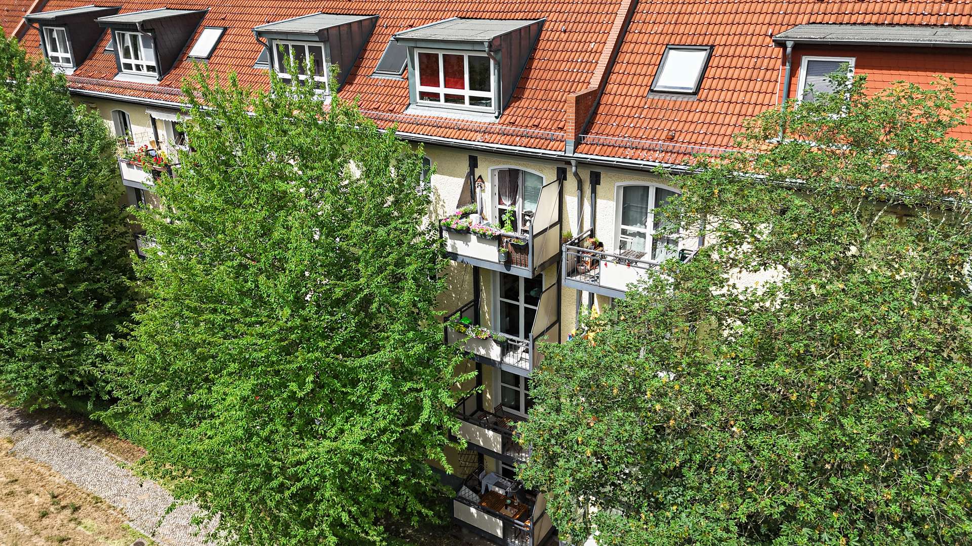 Hausansicht - Frontal