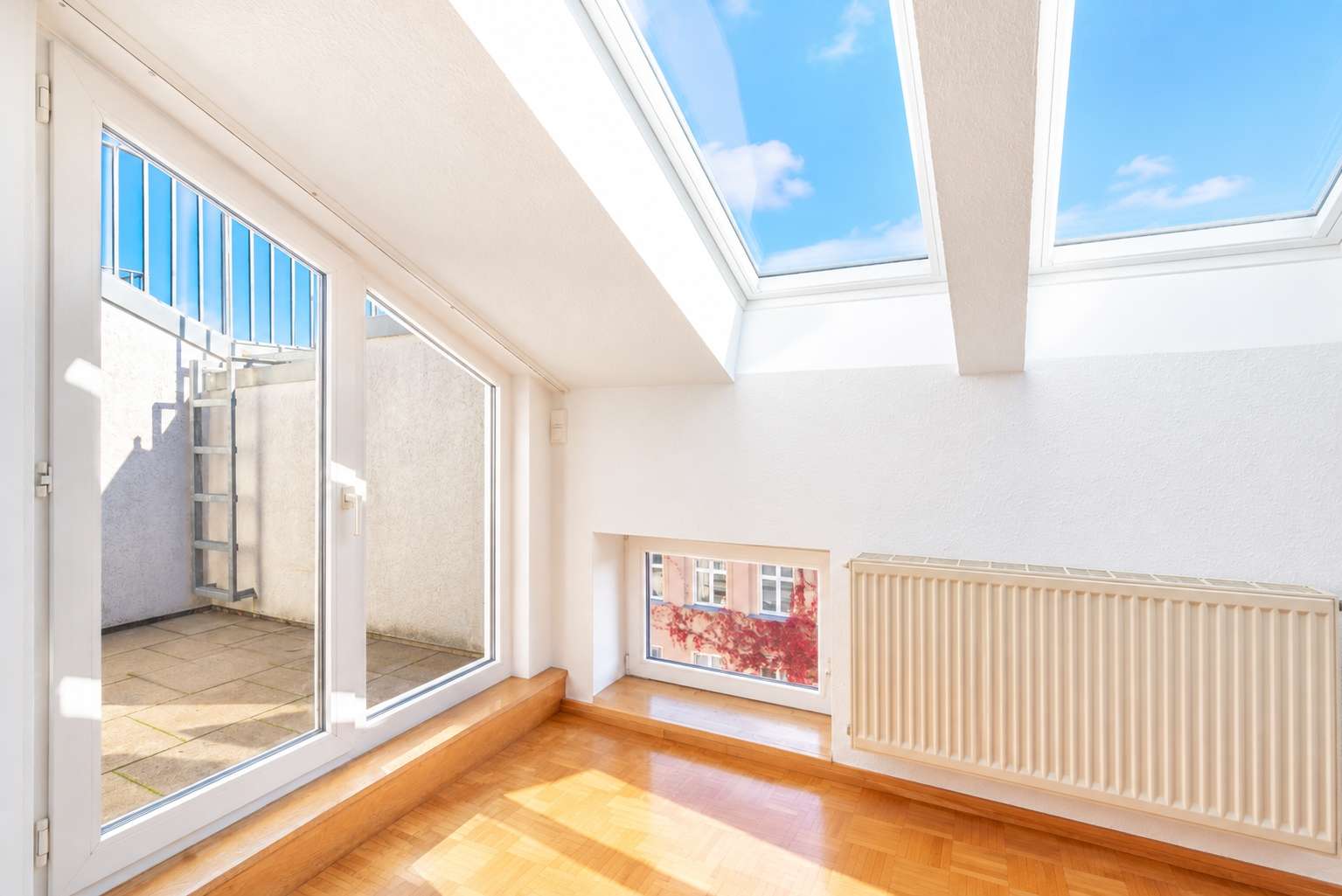 Schlafzimmer 1