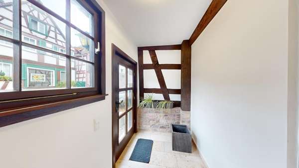 Repräsentatives Fachwerkjuwel in der Dreieichenhainer Altstadt – Flexible Büro- & Ladenflächen