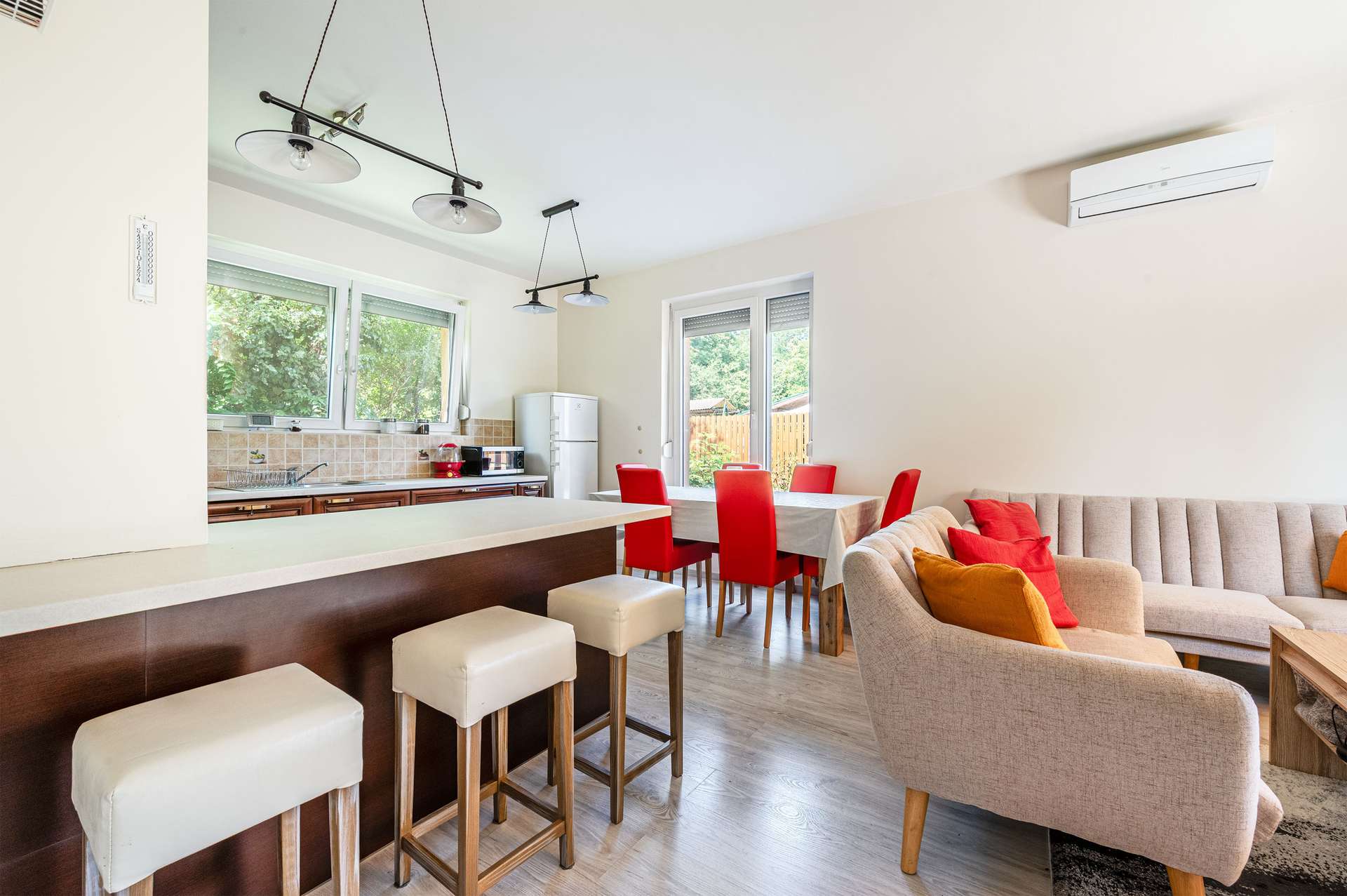 4 room Ház For Eladó in Veresegyház, Pest - 3