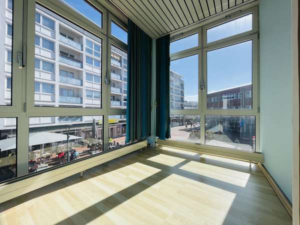 kleines Eckbüro