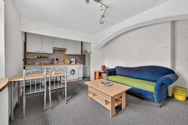 Wohn- / Esszimmer Anliegerwohnung