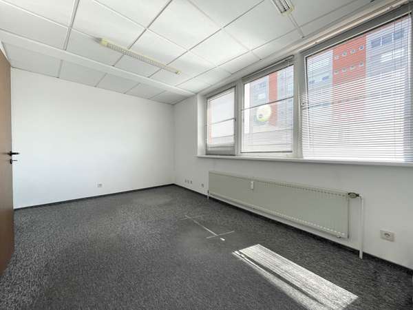 Büro 3