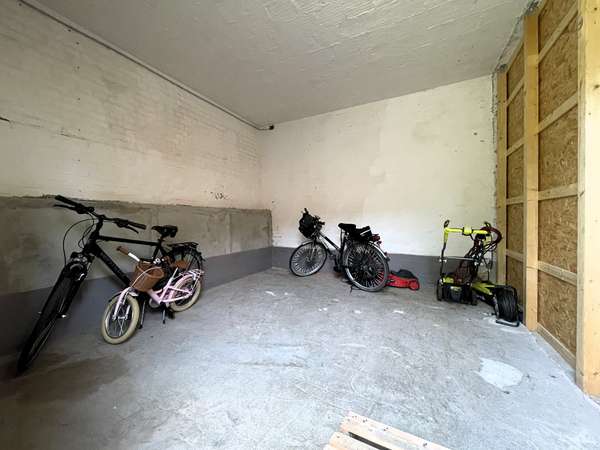 Fahrradschuppen