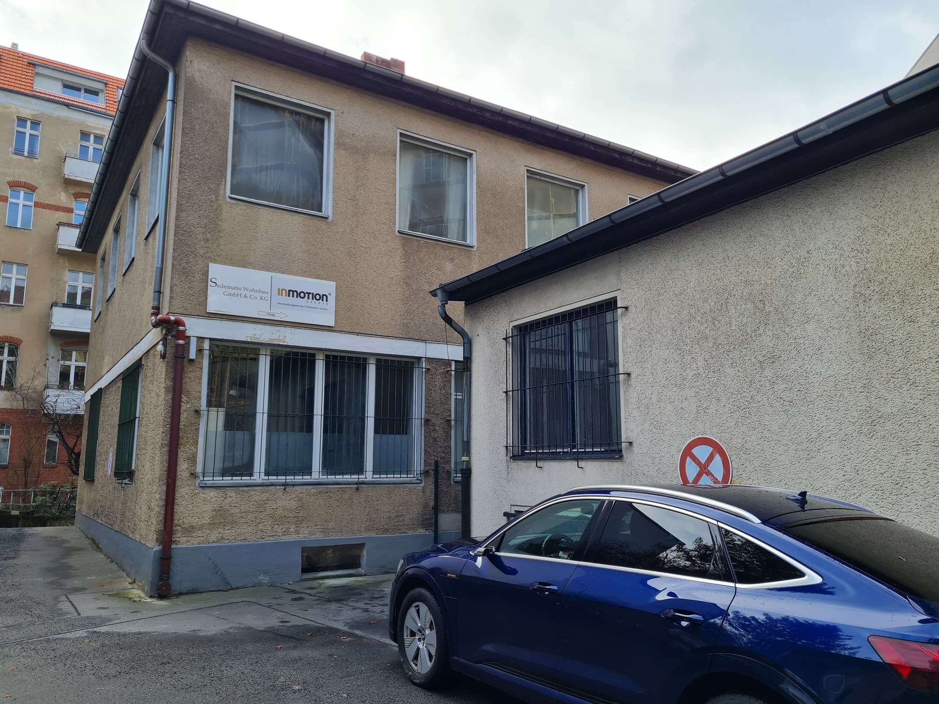 Unikat: großzügige Remise-Whg zum Ausbau nahe Innsbrucker Platz