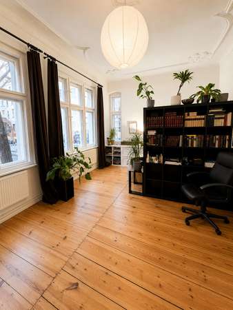 Großzügige 3-Zimmer-Altbauwohnung in gefragter Neuköllner Kiezlage, Foto 2
