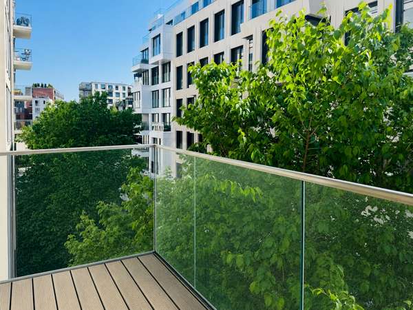 Zur Zwischenmiete: 3-Zi-Whg mit Balkon in einem modernen Neubau in Mitte, Foto 3