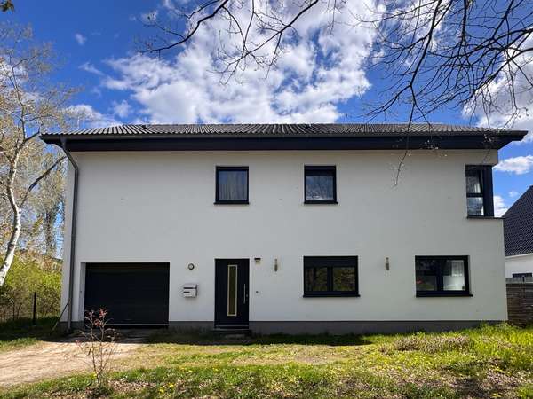 Modernes EFH nahe Berlin – Baujahr 2021, viel Platz, ruhige Lage und niedrige Nebenkosten, Foto 2