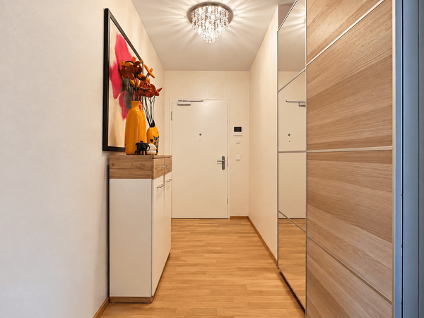Moderne 3-Zimmer-Neubauwohnung mit Balkon, 2 Bädern & Tiefgarage, Foto 9