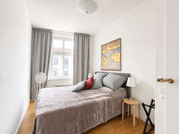 Einziehen & wohlfühlen – helle, möblierte 2-Zimmer-Wohnung in Schöneberg, Foto 4