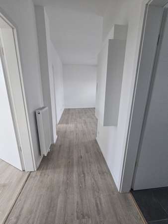 Erstbezug nach Ausbau – Moderne 3-Zimmer-Wohnung mit 2 Balkonen, Foto 9