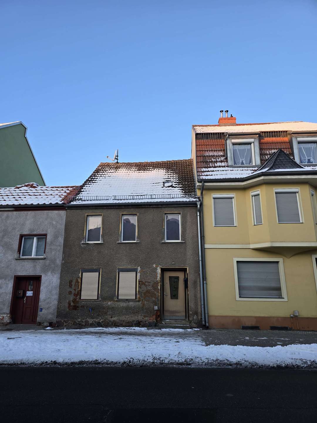 Renovierungsobjekt in Jüterbog – Reihenhaus mit Substanz