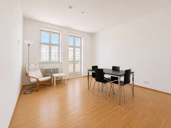 Kernsanierte stilvolle  3-Zimmer-Wohnung im Baudenkmal, Foto 3