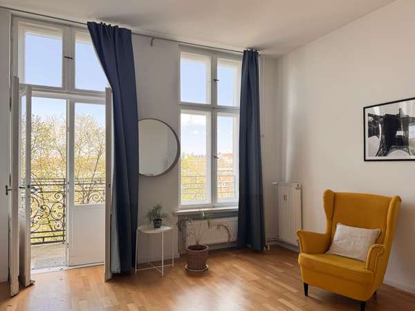 2-in-1 Wohnkonzept: bezugsfertige Wohnung mit zwei nutzbaren Bereichen in Kreuzberg, Foto 2