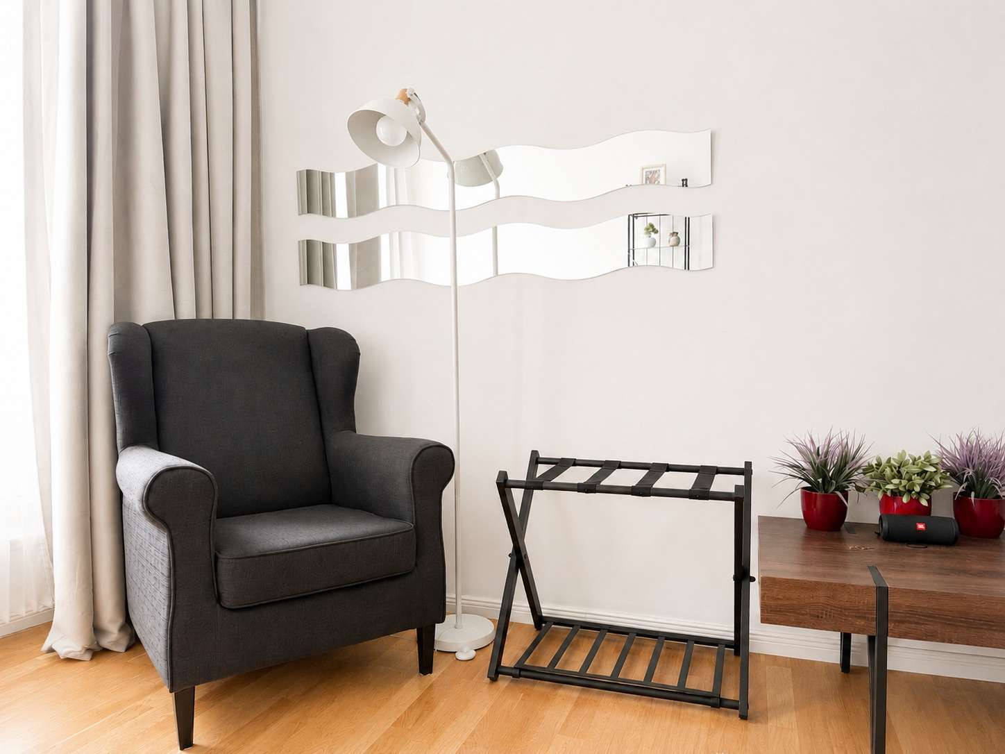 Move in & feel at home – bright, furnished 2-room apartment in Schöneberg, Photo 1