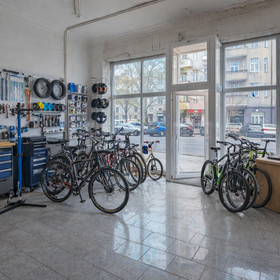 Top Standort für Ihr Business – 145 m² in der Rheinstraße, Friedenau